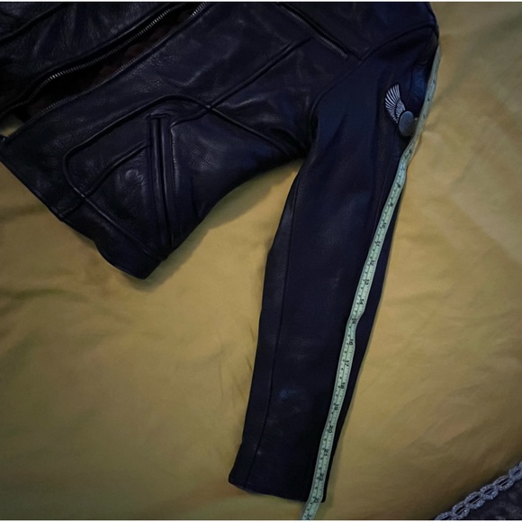 Ladies NWOT leather motorcycle jacket - Picture 7 of 9